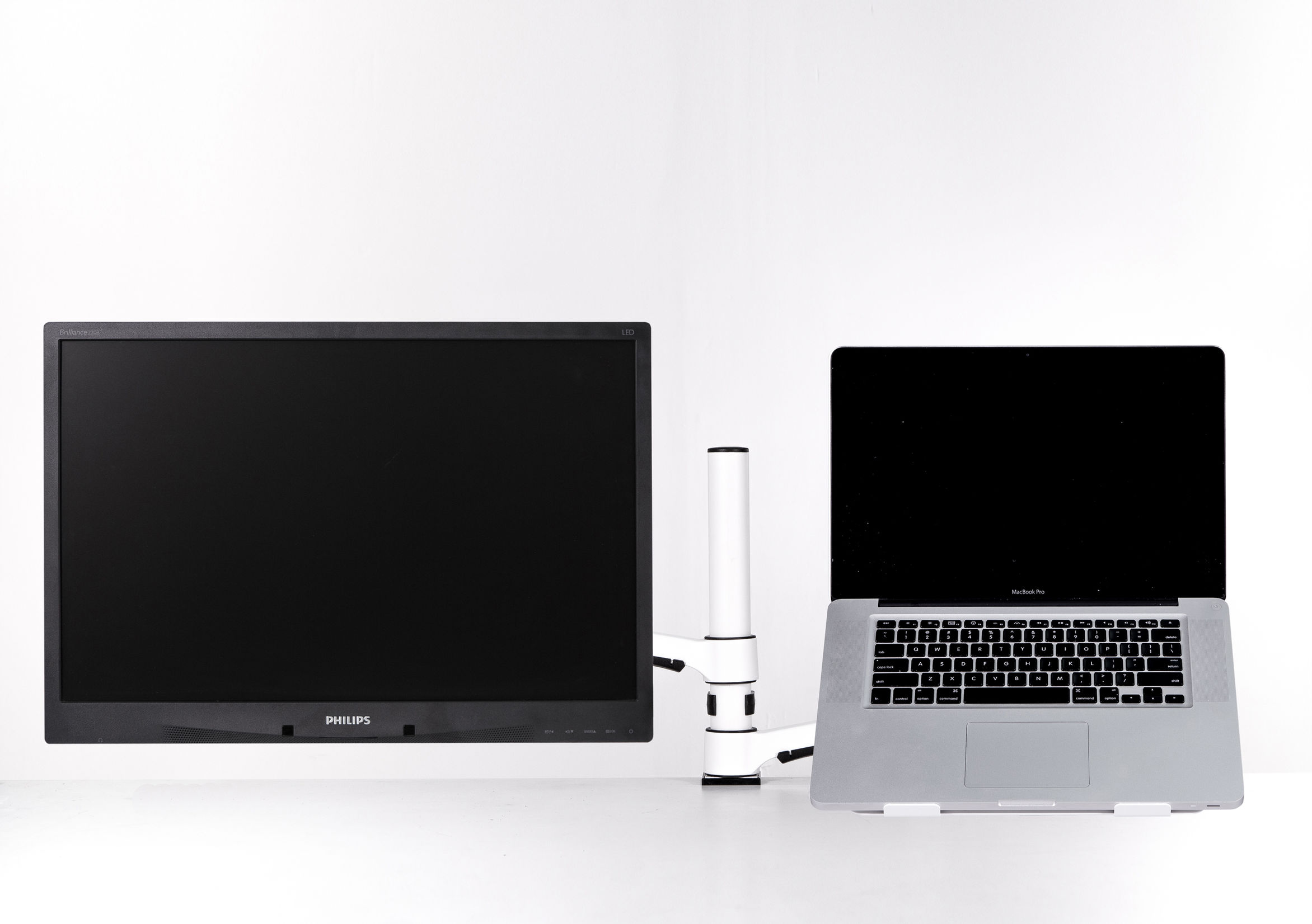 Integ Array - Monitor Arm | Best Awards