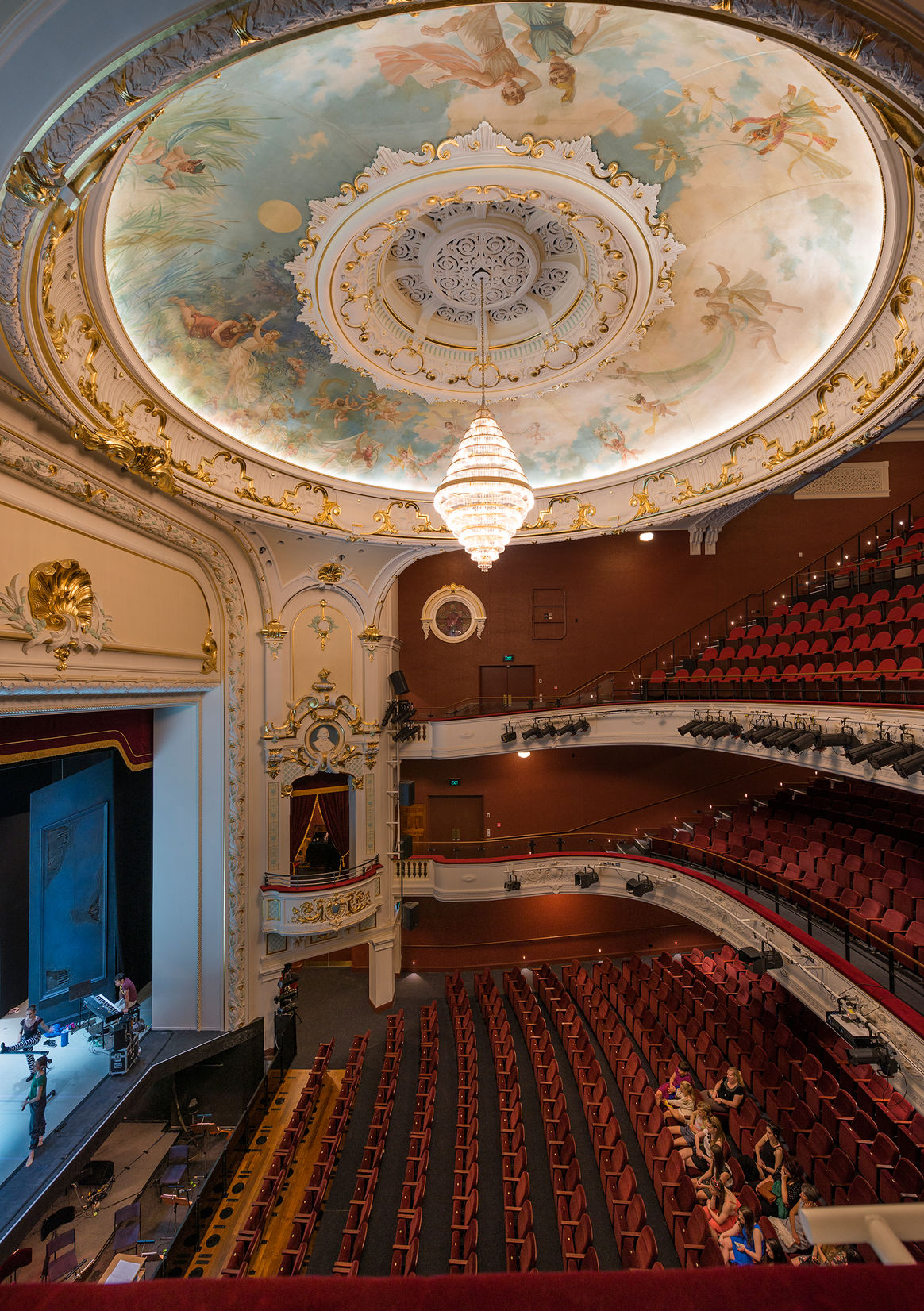 Isaac Theatre Royal Best Awards