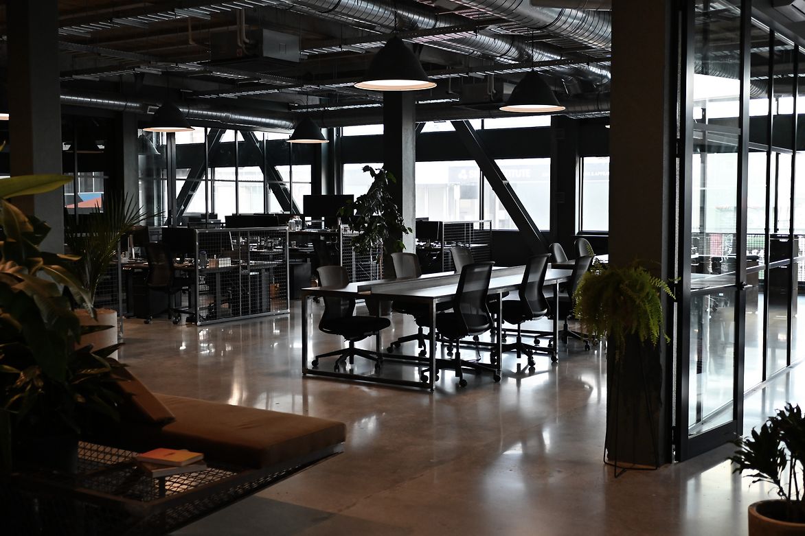 Manifold office
