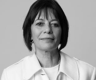 Awerangi Tamahere DINZ (Ngāti Kauwhata, Rangitāne, Ngāti Porou, Rongowhakaata, Kai Tahu)